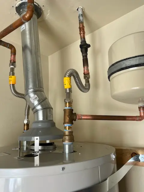Water heater installation and plumbing repair in Clyde